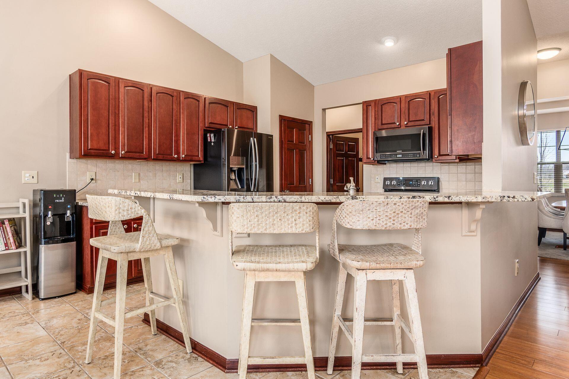 121 Harvest Ridge Avenue Pataskala, OH 43062 - Photo 9 of 67 Kitchen