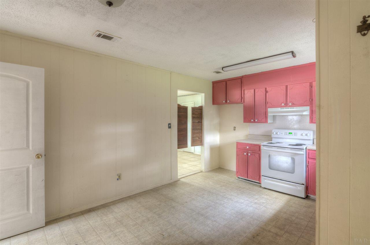 8330 Ranger Drive Pensacola, FL 32534 - Photo 9 of 24
