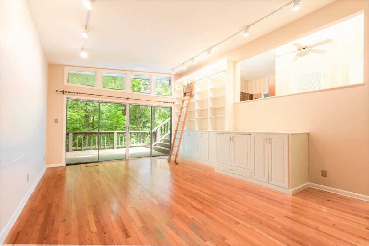 105 Walton Lane Oak Ridge, TN 37830 - Photo 15 of 30 Gallery Image 15
