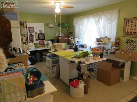 10127 North Center Road Clio, MI 48420 - Photo 11 of 21 20432918-10.JPG