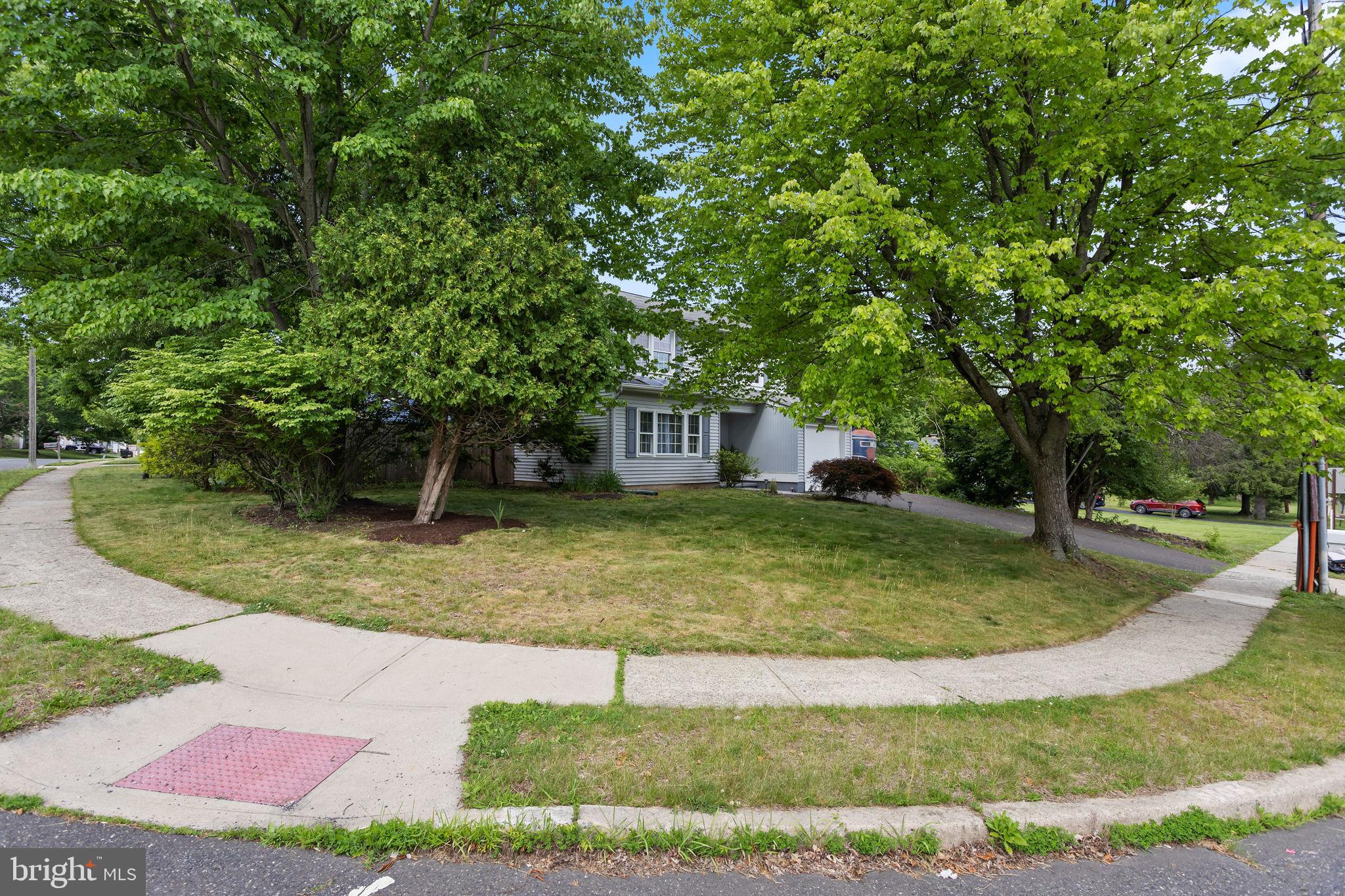 72 Bunker Hill Road Lawrence Township, NJ 08648 - Photo 4 of 29
