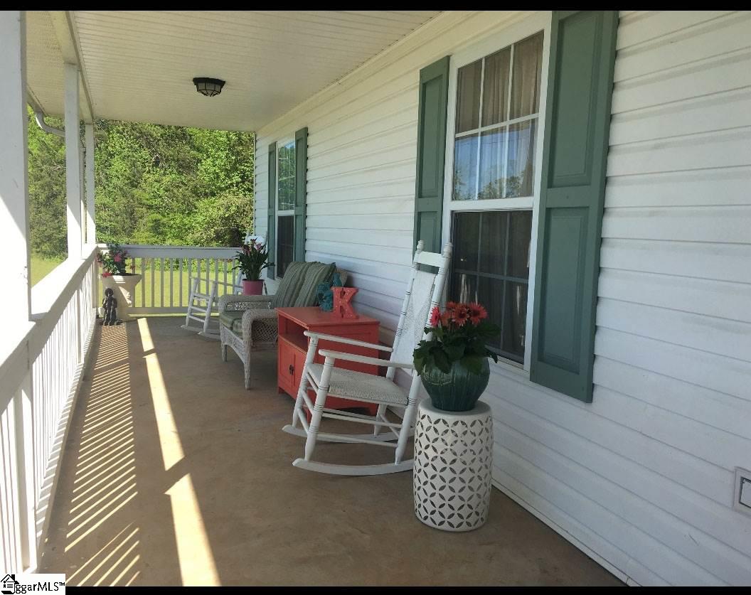 1234 Holly Springs Road Inman, SC 29349 - Photo 2 of 15