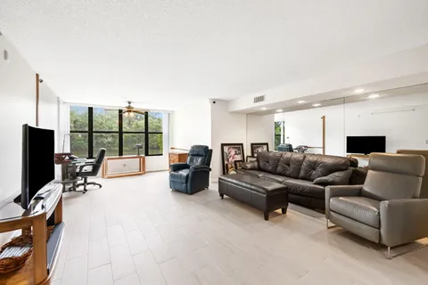 $205,000 | 2908 Carambola Circle South, Unit 101B, Coconut Creek, FL 33066