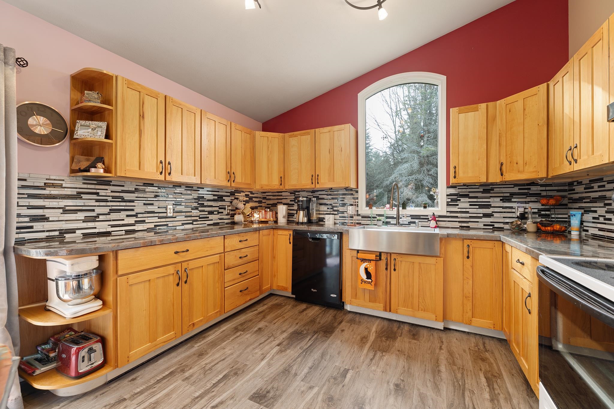 18725 Wells Road Thompsonville, MI 49683 - Photo 25 of 67 1928745-ddbaa865-3c7f-49ec-98d9-7ef3eb36e3ef.JPG