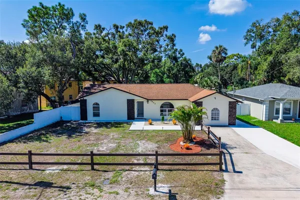 $415,000 | 3823 East Norfolk Street, Tampa, FL 33604