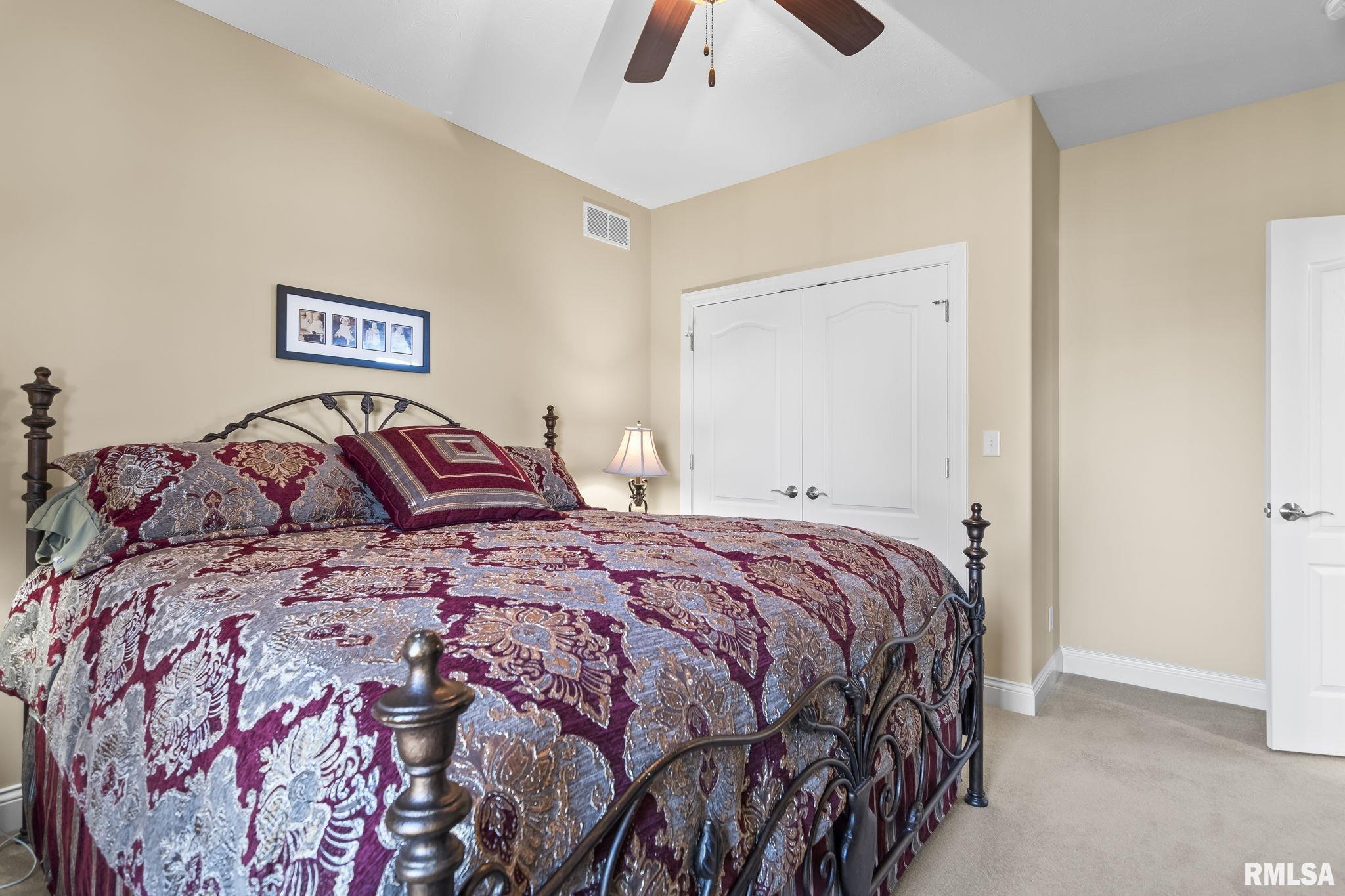 2104 Dubsdread Lane Springfield, IL 62711 - Photo 21 of 55