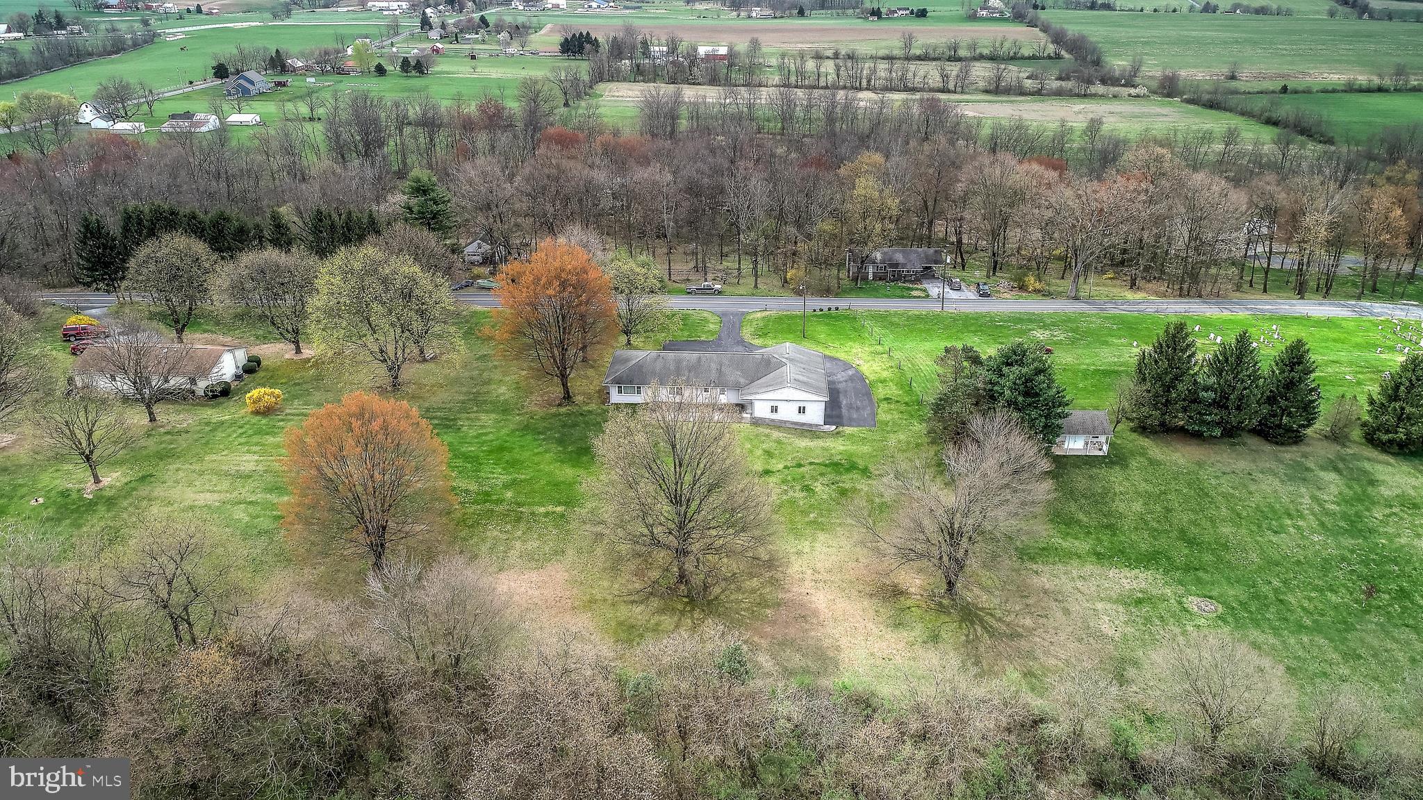 998 Manada Gap Road Grantville, PA 17028 - Photo 6 of 13 Gallery Image 6