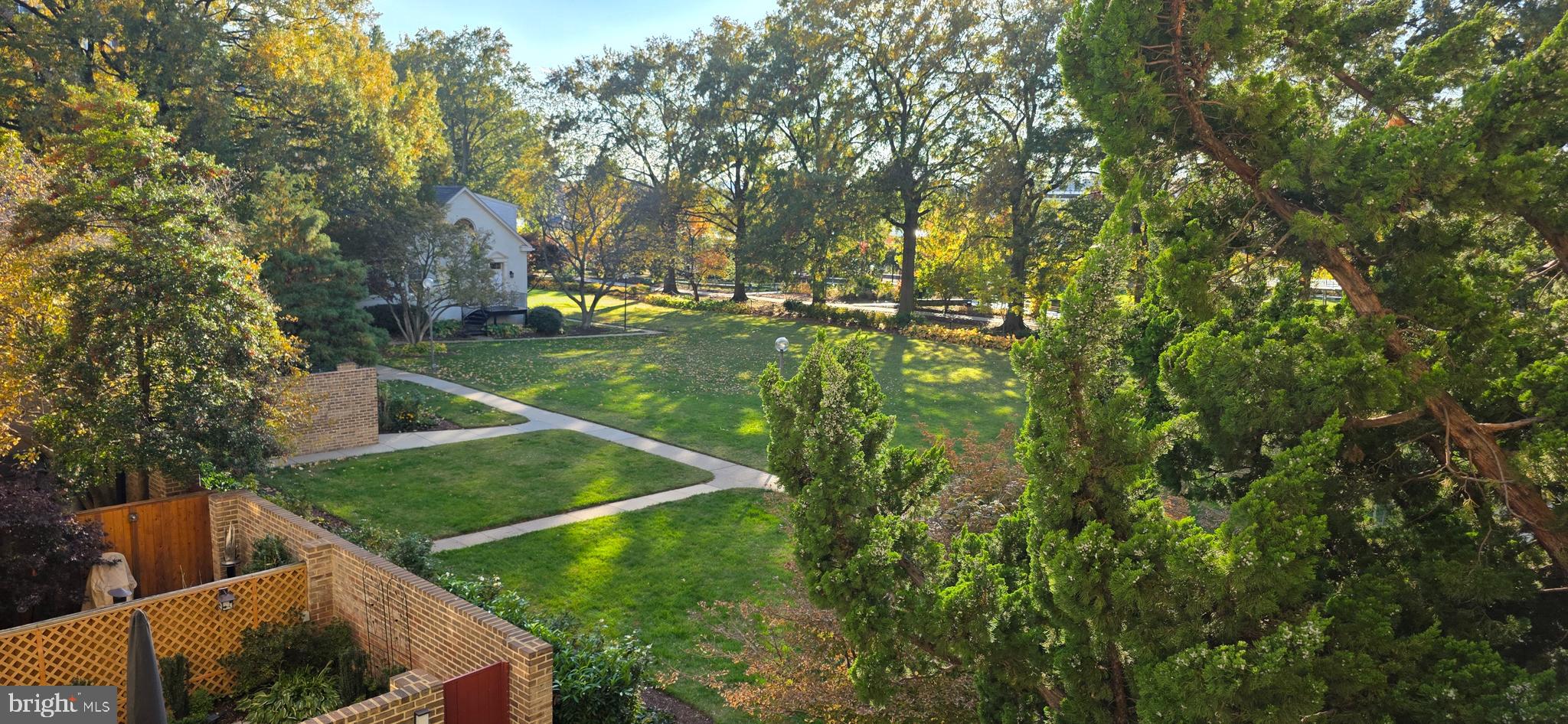 490 M Street Southwest, Unit W101 Washington, DC 20024 - Photo 7 of 19 a view of a tennis court