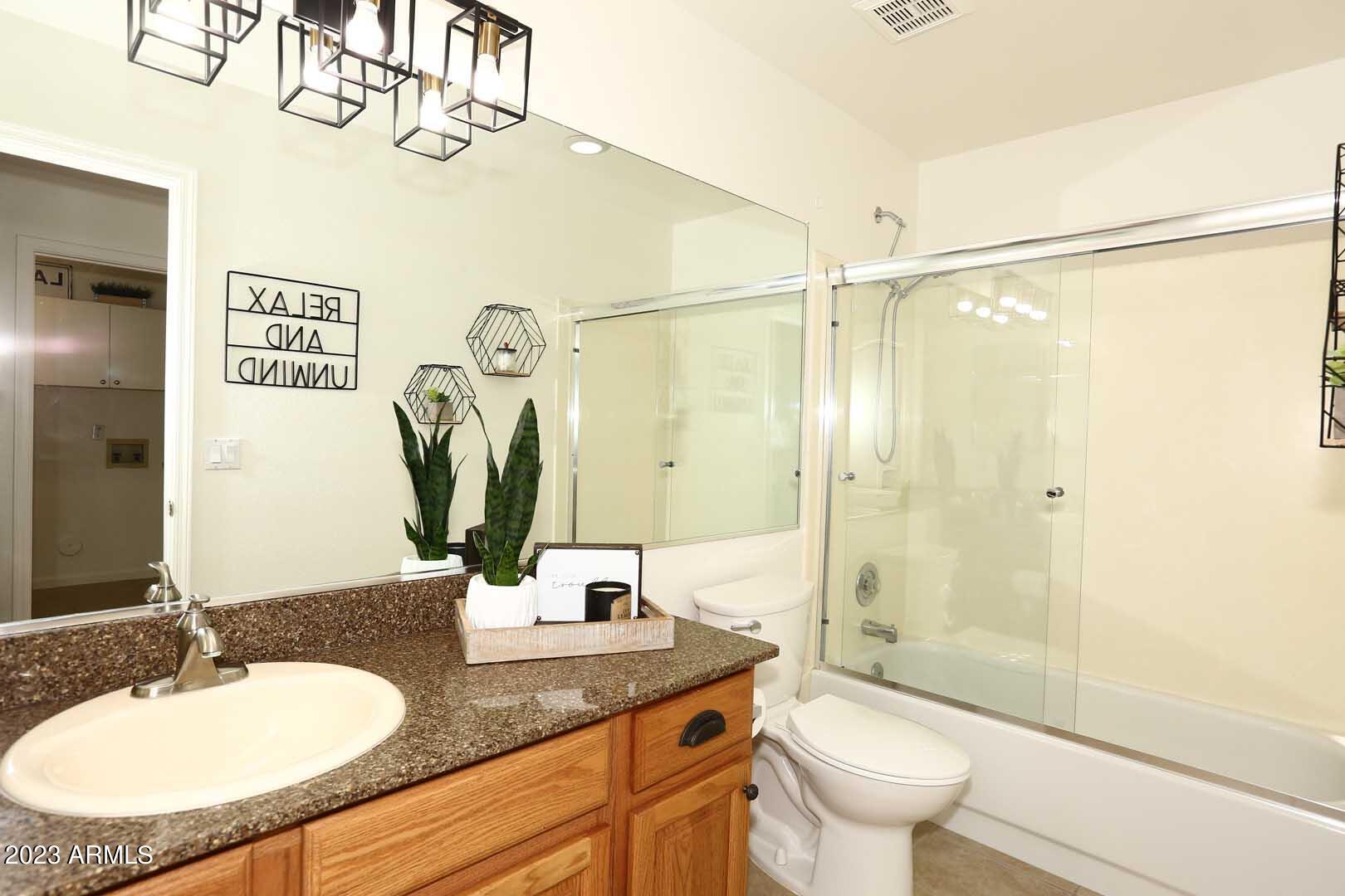 3503 East Clark Road Phoenix, AZ 85050 - Photo 24 of 52 Hall Bath