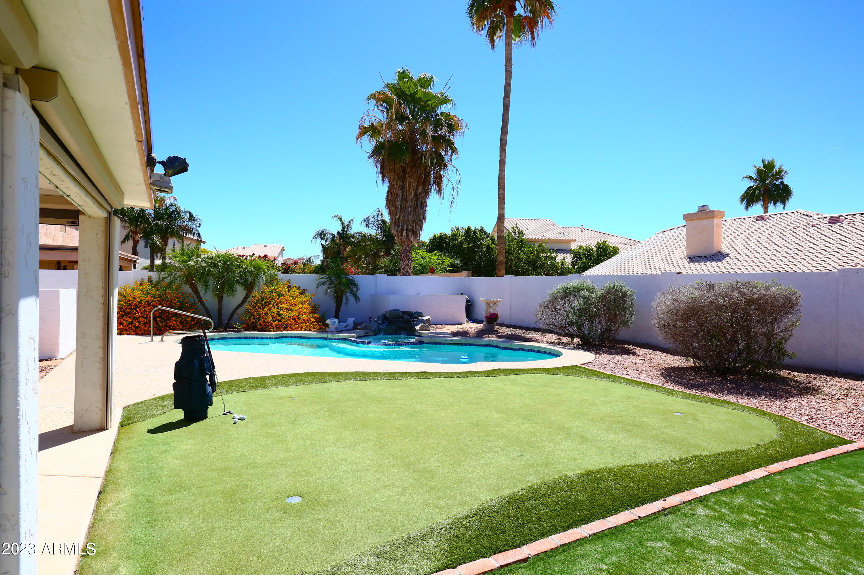 3503 East Clark Road Phoenix, AZ 85050 - Photo 34 of 52 Putting Green