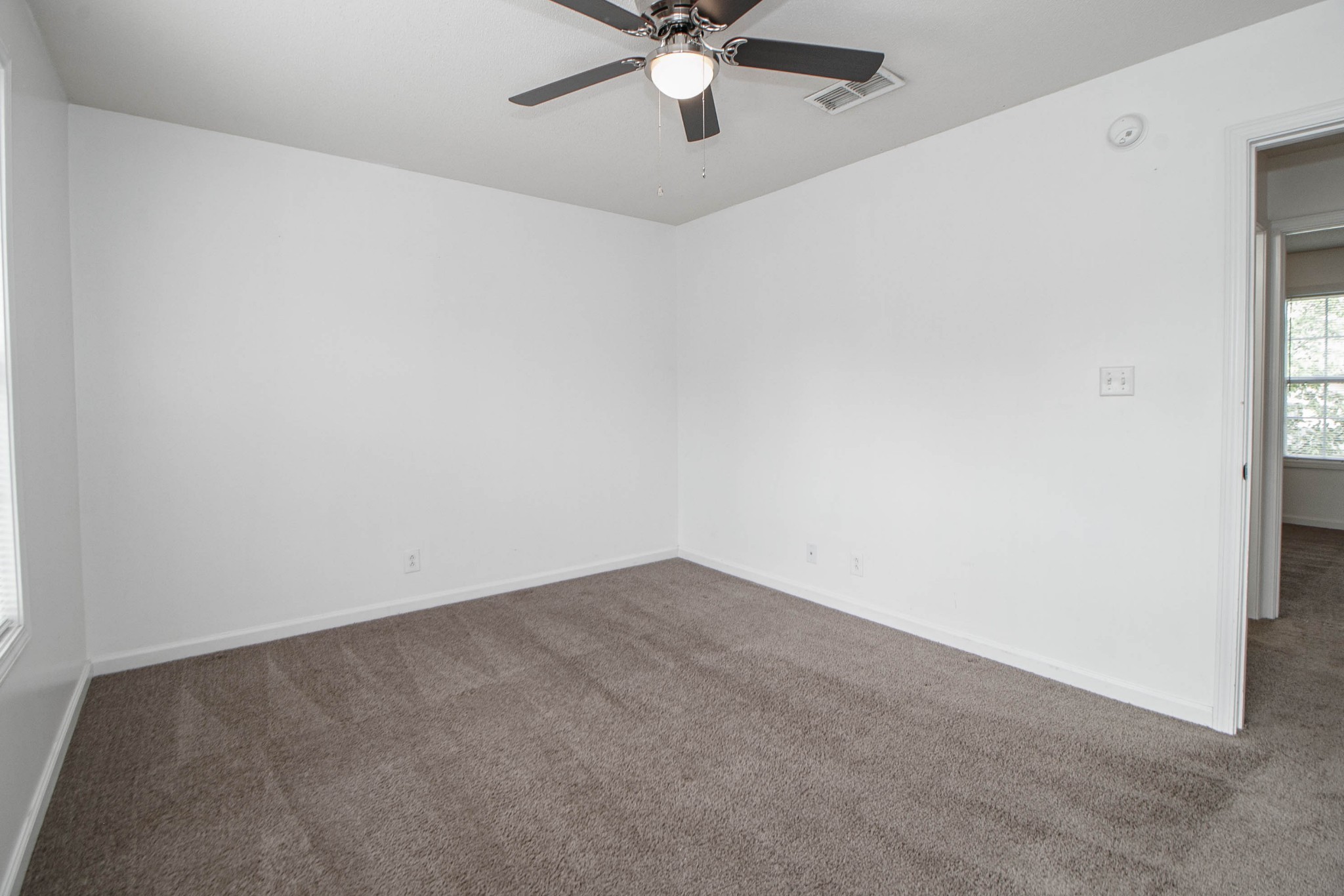 299 Raleigh Drive, Unit A2 Clarksville, TN 37043 - Photo 13 of 25