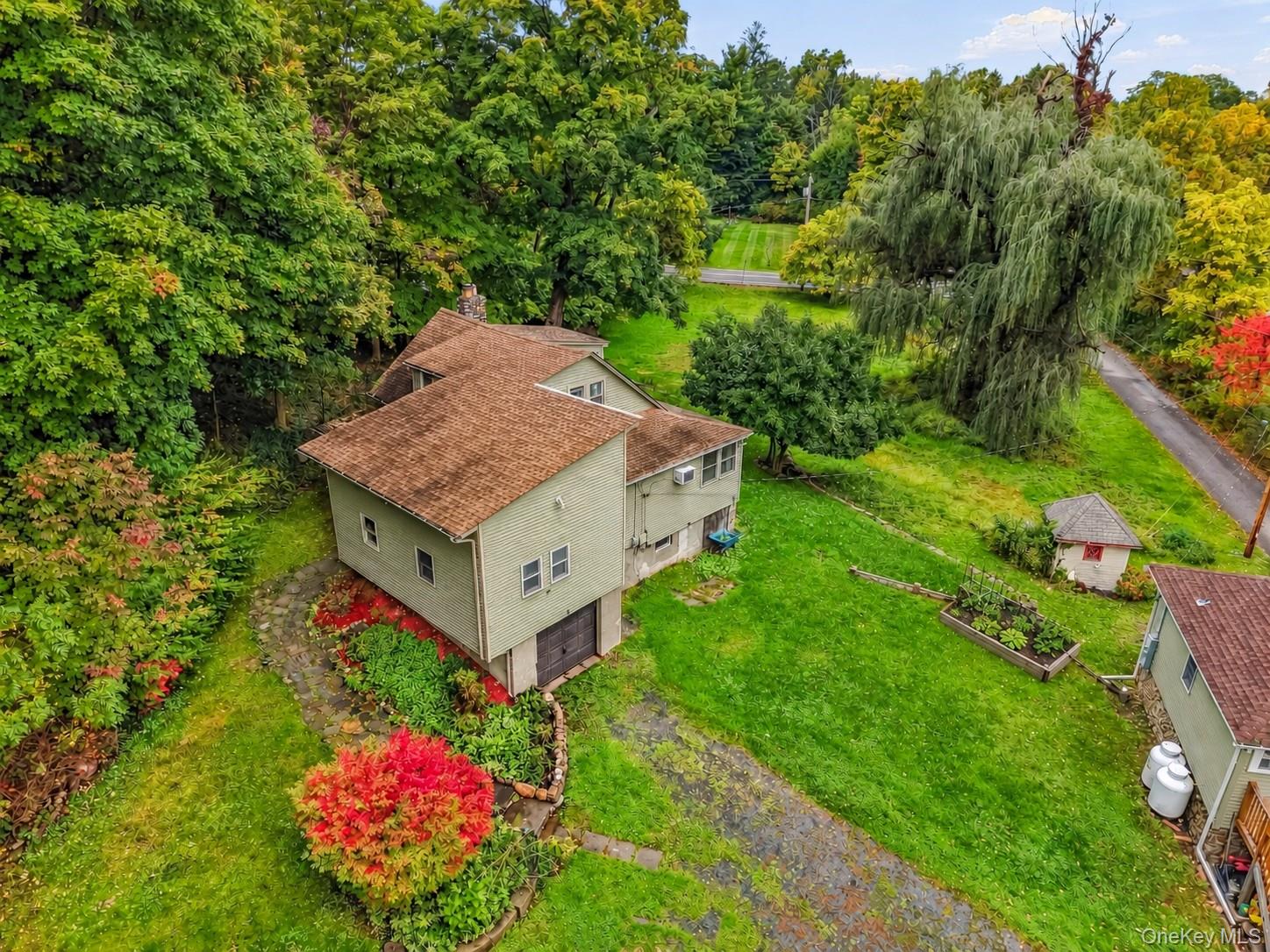2 Iris Road Cornwall, NY 12518 - Photo 4 of 43 Gallery Image 4