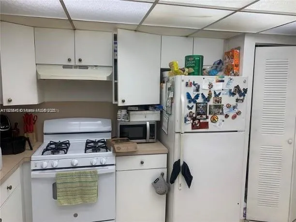 $185,000 | 17901 Northwest 68th Avenue, Unit R208, Hialeah, FL 33015