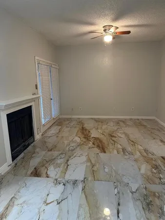 $1,000 | 9747 Whitehurst Drive, Unit 87, Dallas, TX 75243