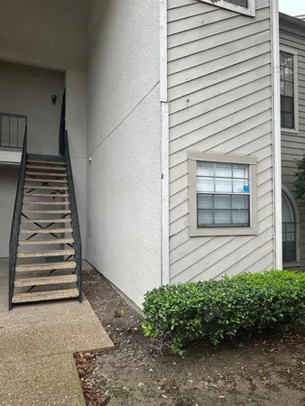 $1,000 | 9747 Whitehurst Drive, Unit 87, Dallas, TX 75243