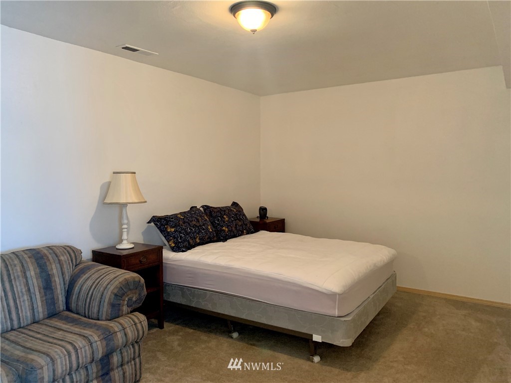 412 Autumn Loop Mattawa, WA 99349 - Photo 11 of 17 Gallery Image 11