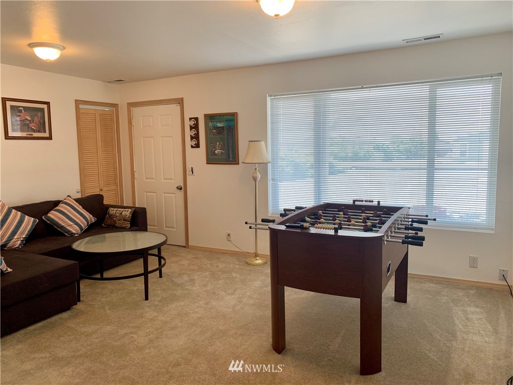 412 Autumn Loop Mattawa, WA 99349 - Photo 8 of 17 Gallery Image 8