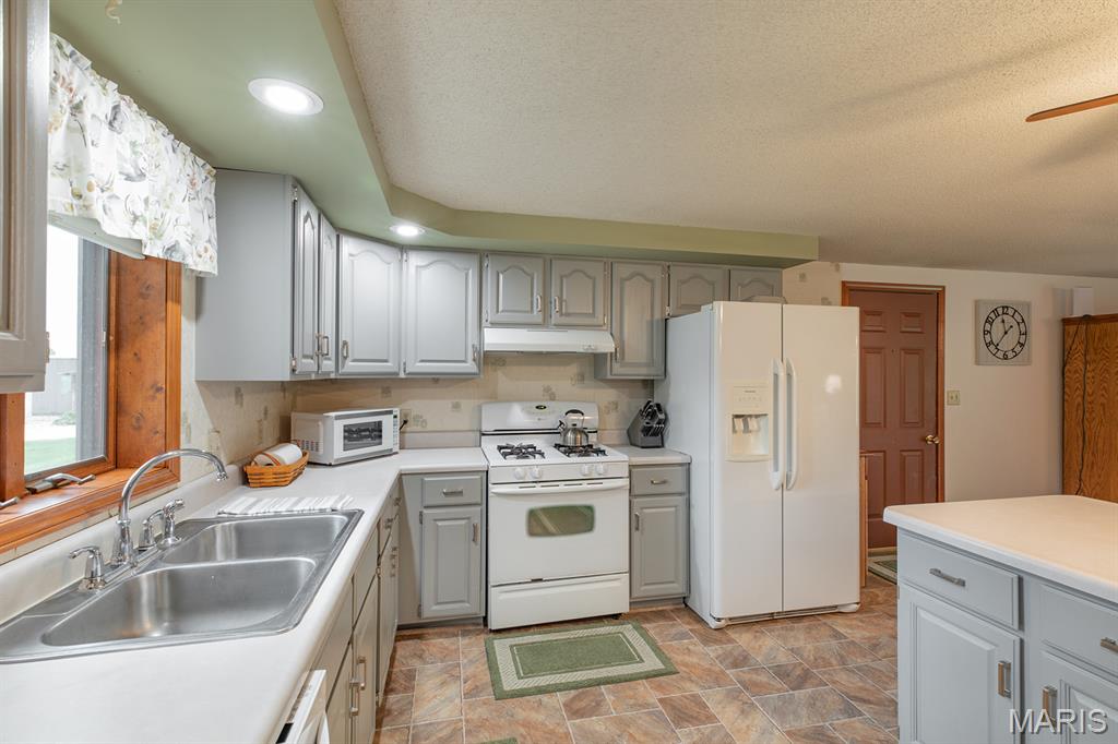 29022 Smith Road Medora, IL 62063 - Photo 42 of 62 Gallery Image 42