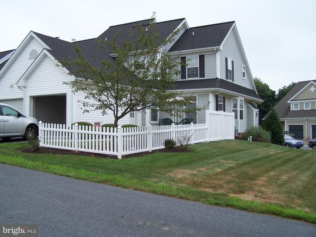 605 Chatham Way Lititz, PA 17543 - Photo 18 of 34