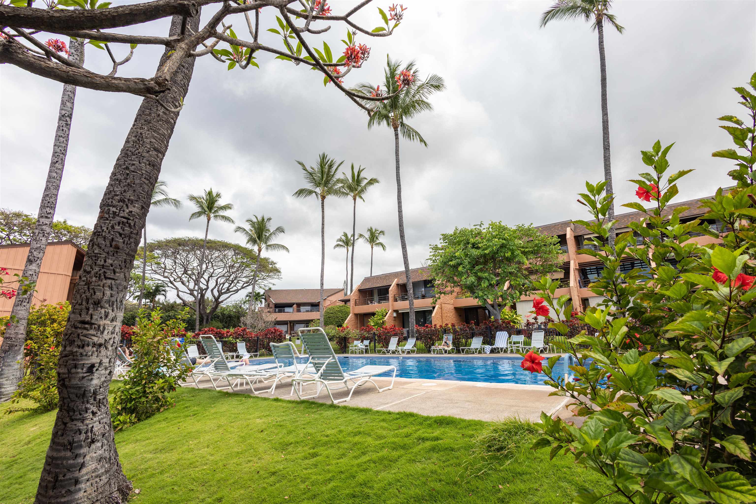 3959 Lower Honoapiilani Road, Unit 406 Lahaina, HI 96761 - Photo 10 of 27 Gallery Image 10