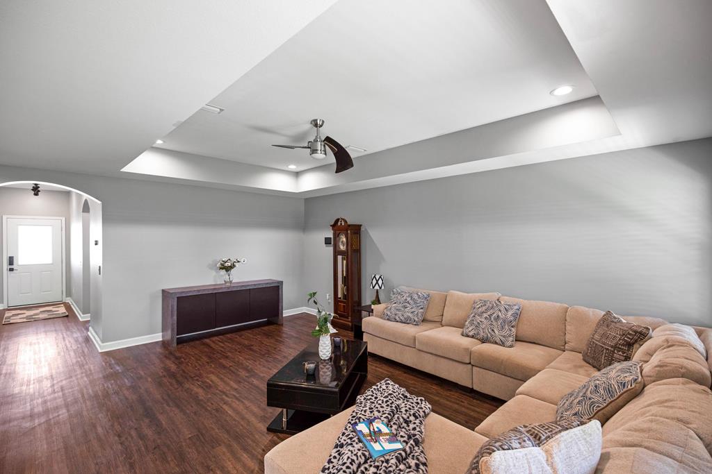 121 Chase Ridge Drive Dothan, AL 36301 - Photo 4 of 37 Gallery Image 4