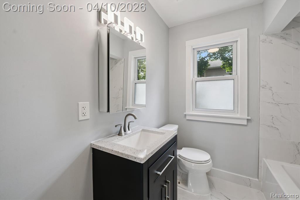 3690 Phillips Avenue Berkley, MI 48072 - Photo 13 of 33