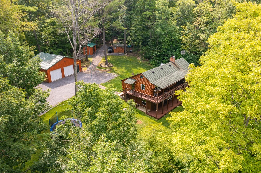 Welcome to 6281 Knapp Road, Bristol! Canandaigua S