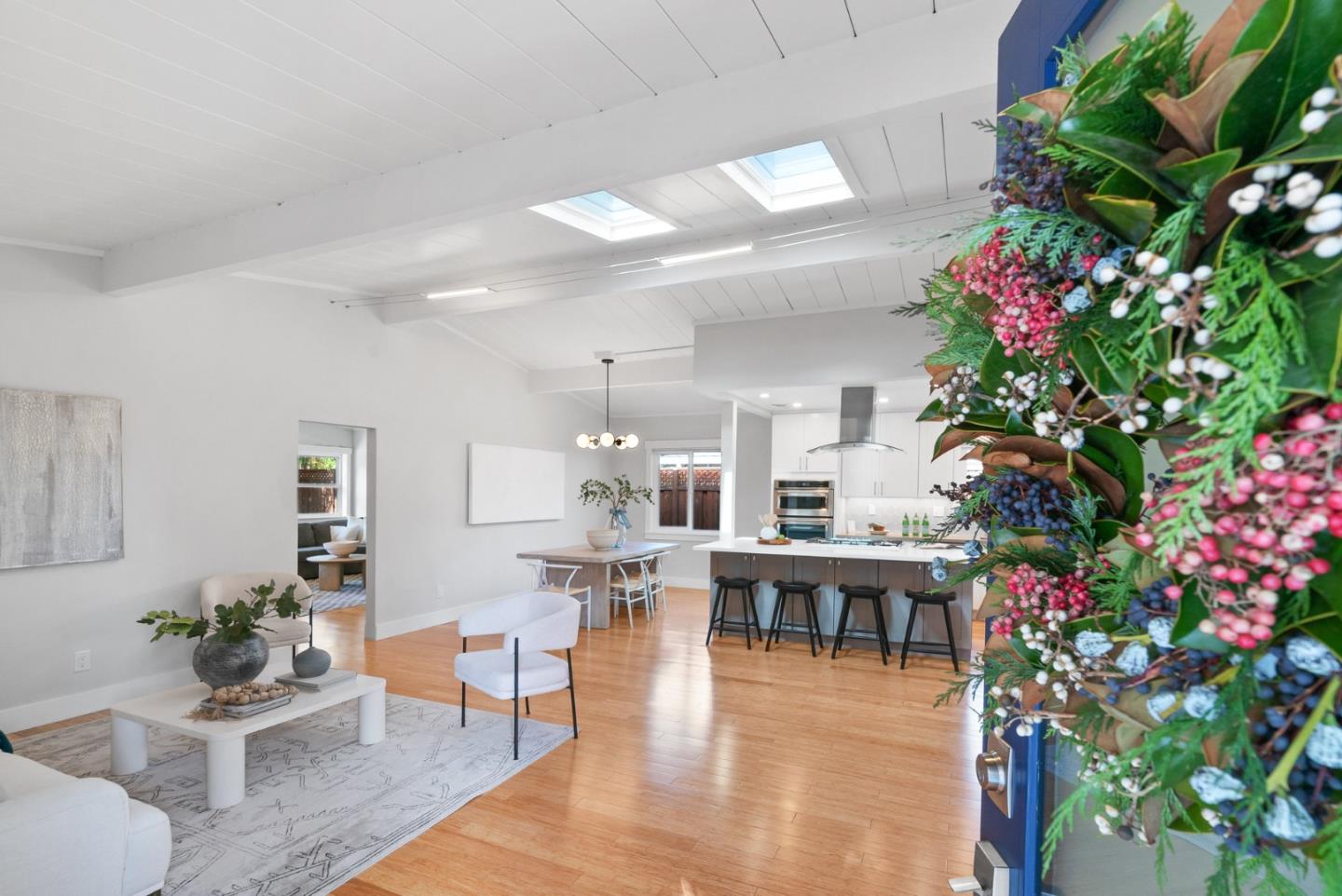 643 Crestview Drive San Jose, CA 95050 - Photo 5 of 76