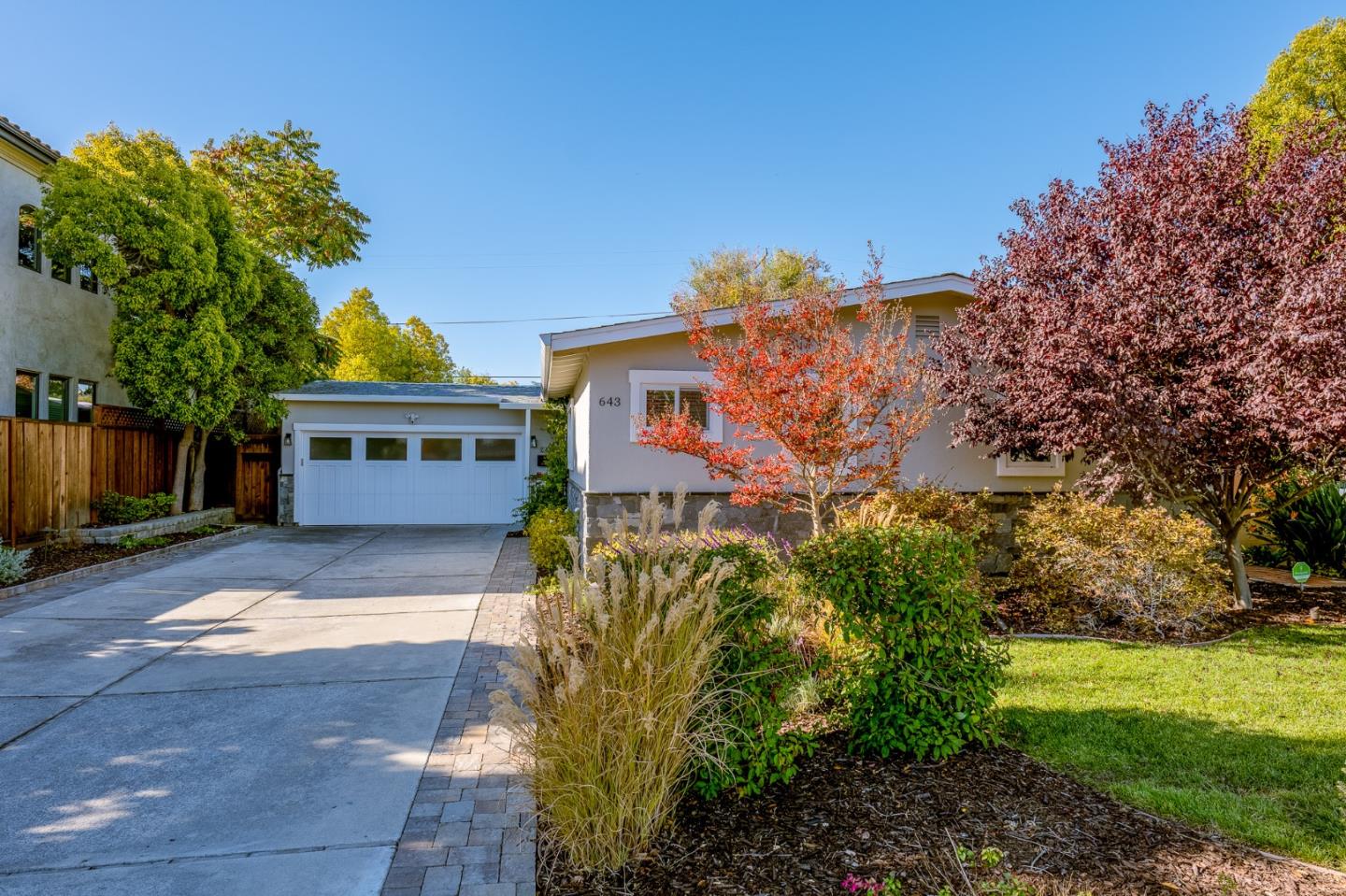 643 Crestview Drive San Jose, CA 95050 - Photo 68 of 76 a front view of a house with a yard