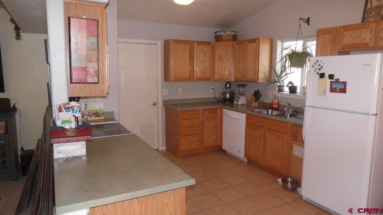 31 6675 Road Montrose, CO 81401 - Photo 4 of 24 Gallery Image 4