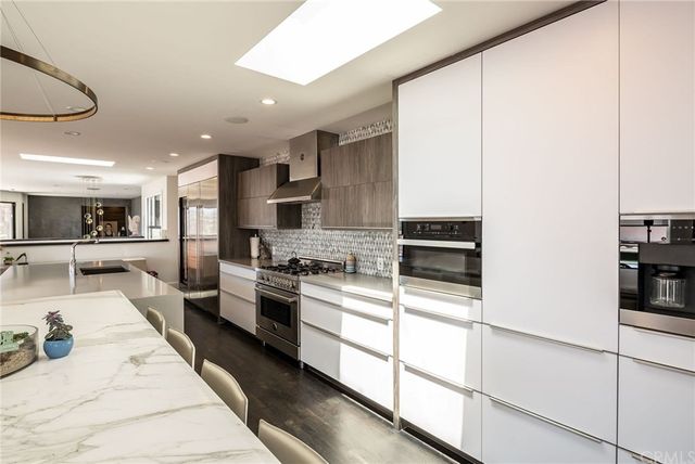 $3,925,000 | 428 32nd Street, Manhattan Beach, CA 90266