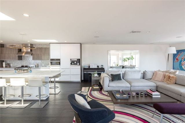 $3,925,000 | 428 32nd Street, Manhattan Beach, CA 90266