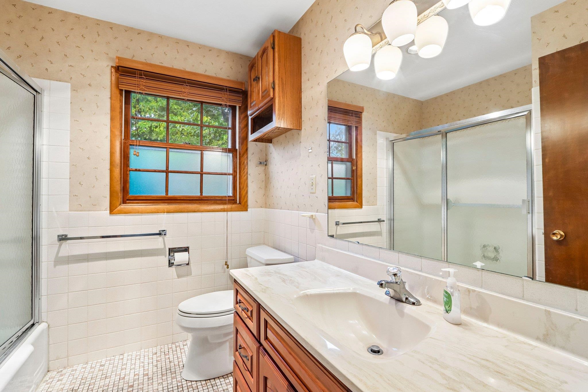 6006 Greentree Road Madison, WI 53711 - Photo 38 of 53 Gallery Image 38