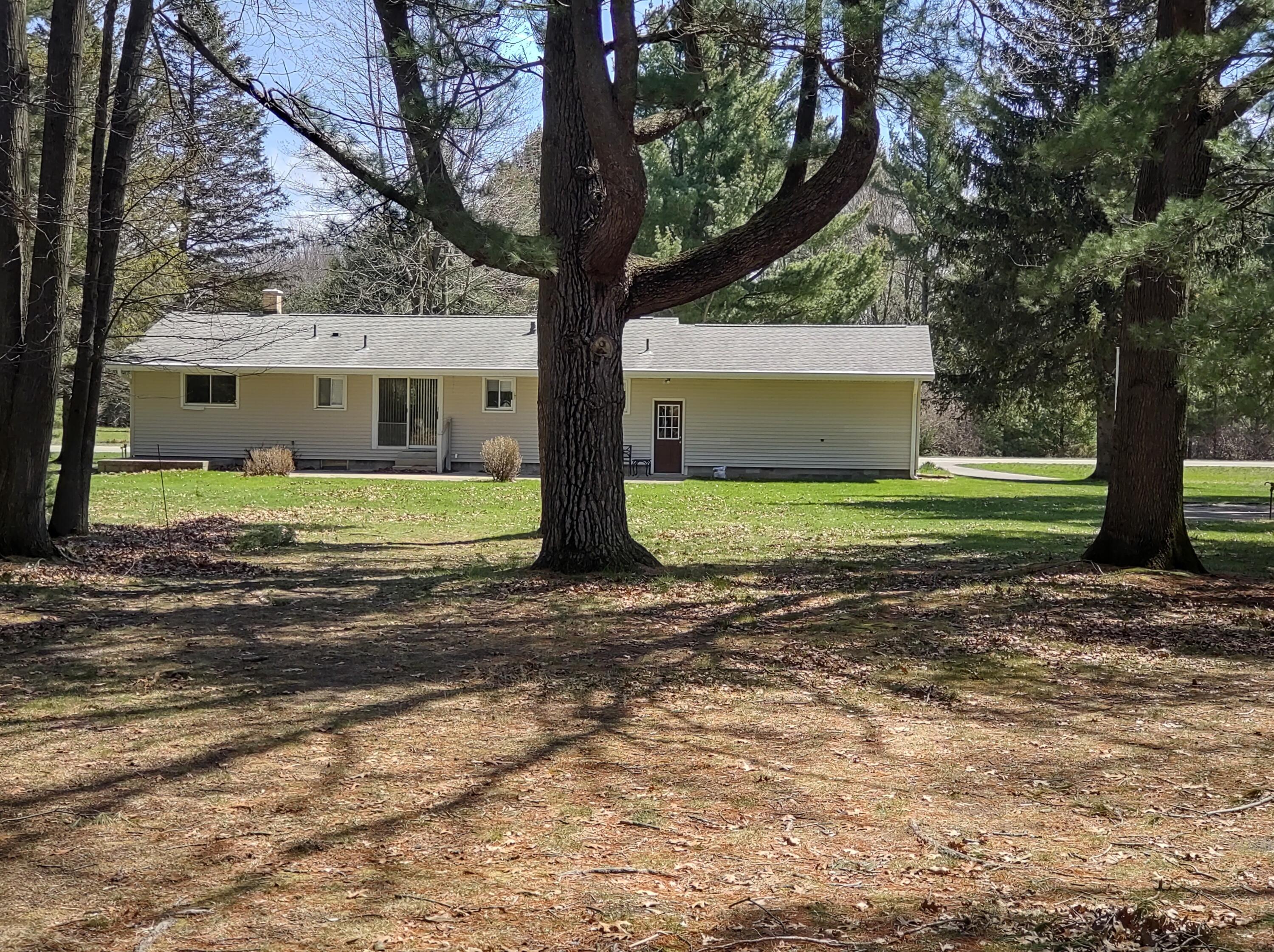 4430 Red Apple Road Manistee, MI 49660 - Photo 23 of 25 23
