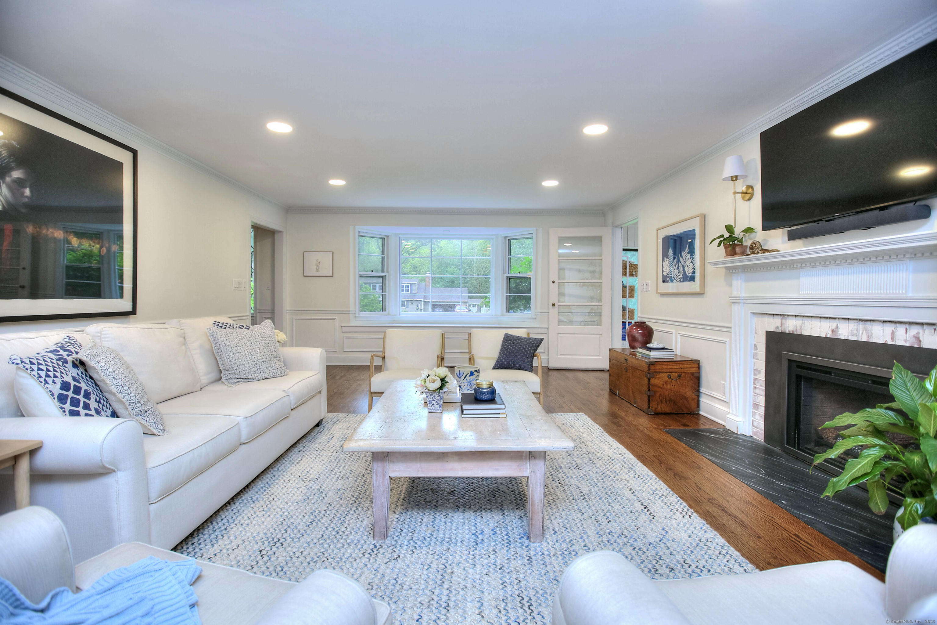 55 Blueberry Hill Road Weston, CT 06883 - Photo 5 of 33