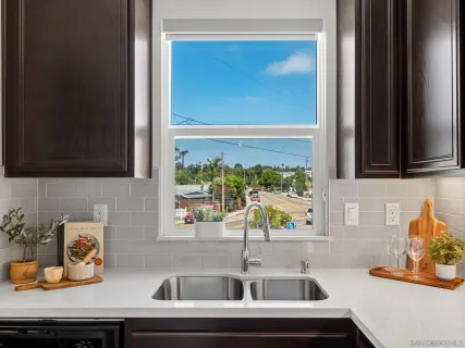 $1,499,000 | 707 Magnolia Avenue, Carlsbad, CA 92008