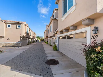 $1,499,000 | 707 Magnolia Avenue, Carlsbad, CA 92008