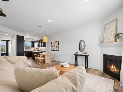 $1,499,000 | 707 Magnolia Avenue, Carlsbad, CA 92008