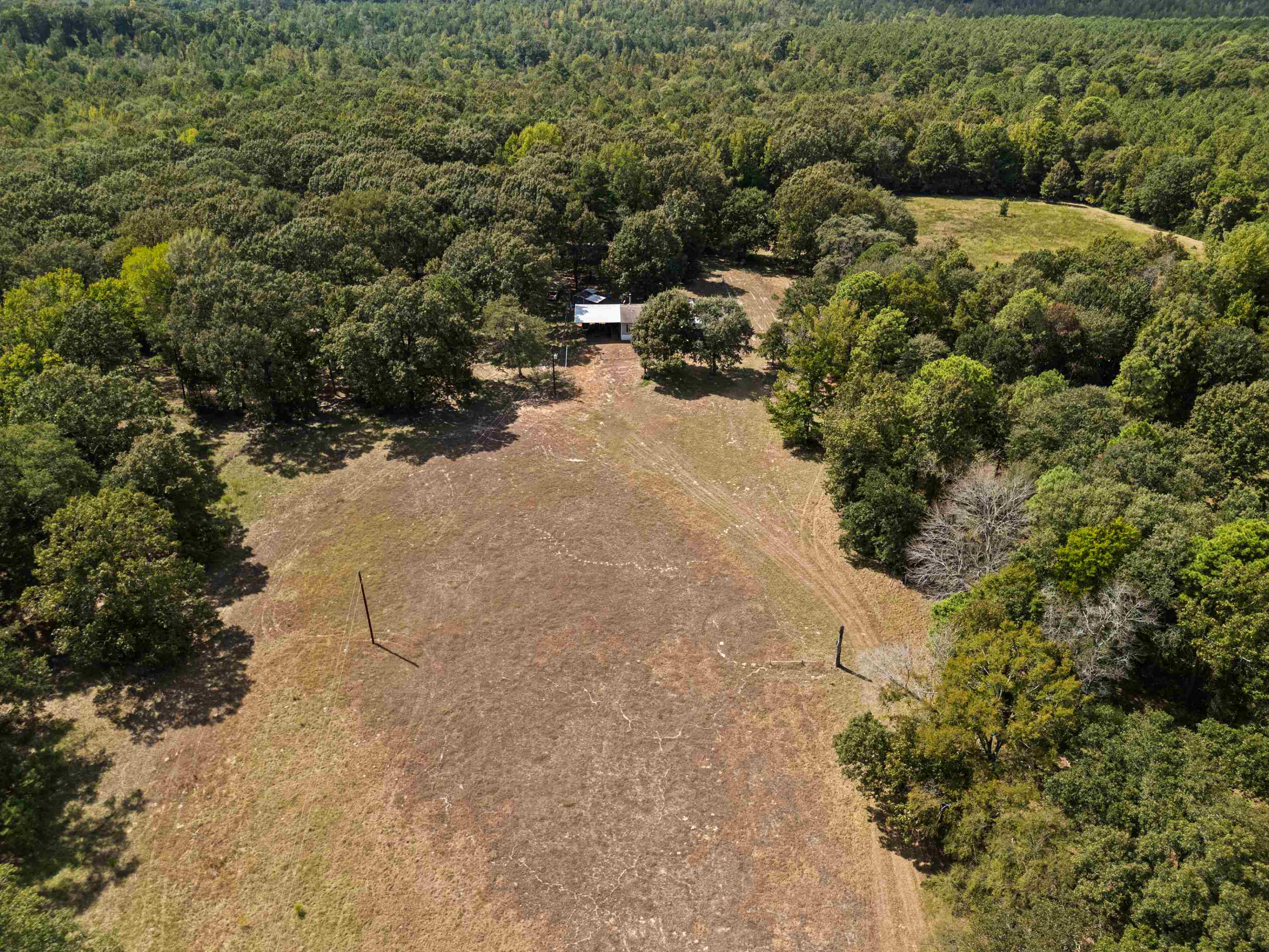 894 Lewis Chapel Road Jefferson, TX 75657 - Photo 32 of 41 Gallery Image 32