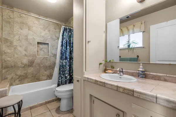 $639,000 | 3640 Scenic Drive, Redding, CA 96001