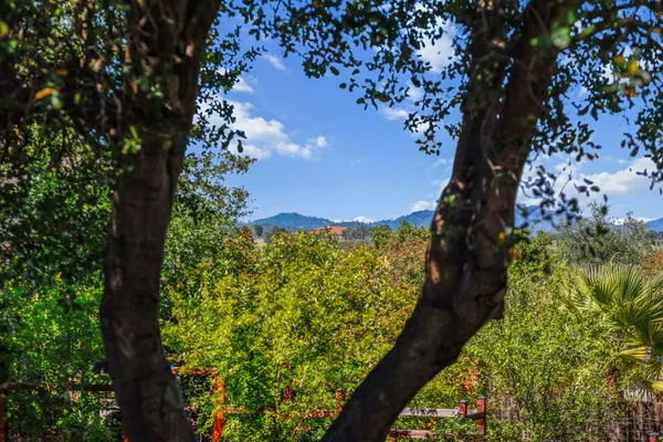 $639,000 | 3640 Scenic Drive, Redding, CA 96001