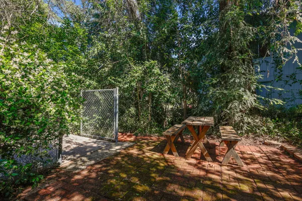 $639,000 | 3640 Scenic Drive, Redding, CA 96001
