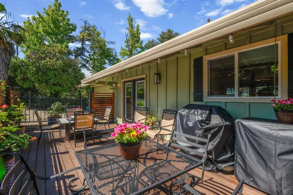 $639,000 | 3640 Scenic Drive, Redding, CA 96001