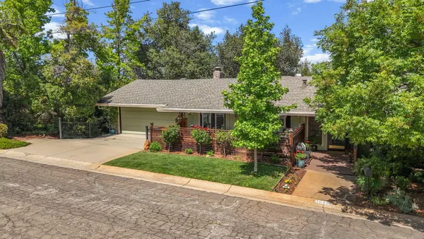 $639,000 | 3640 Scenic Drive, Redding, CA 96001