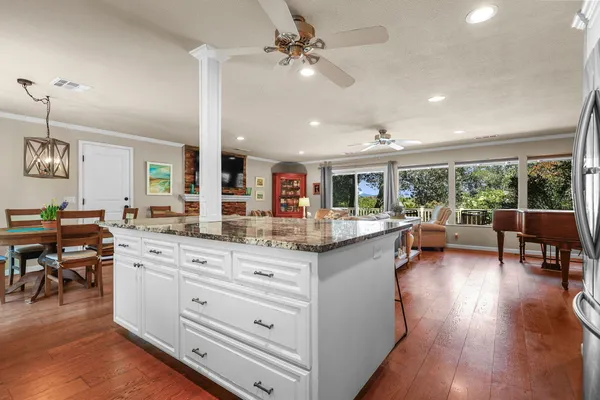 $639,000 | 3640 Scenic Drive, Redding, CA 96001