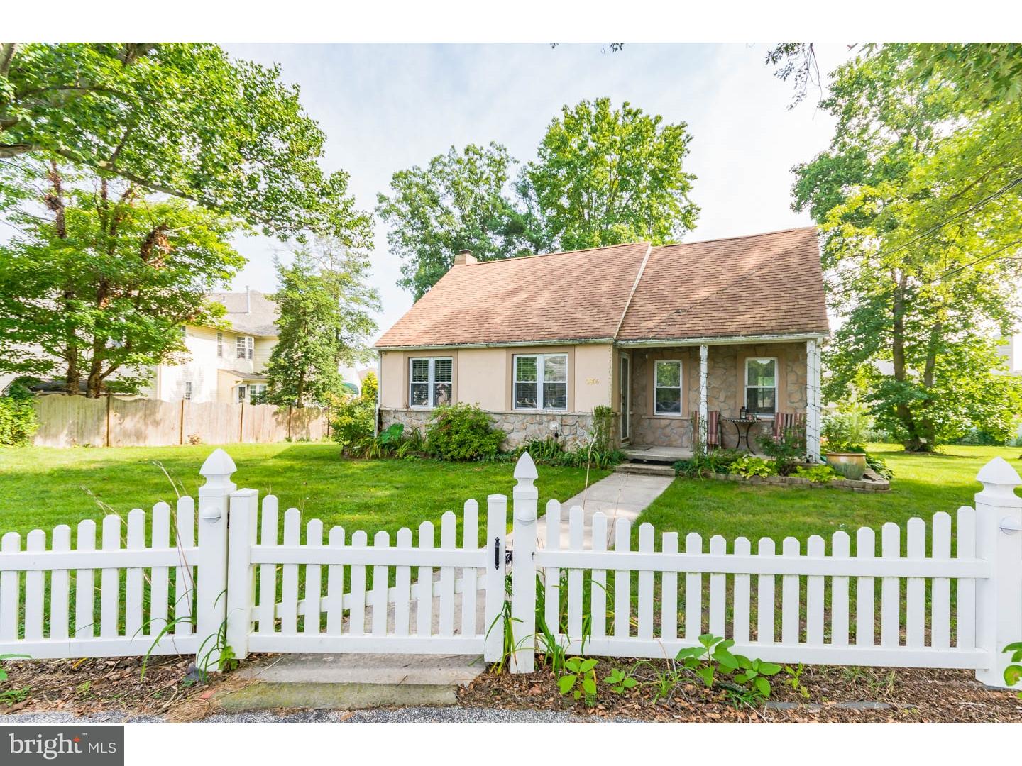 2806 County House Road Deptford, NJ 08096 - Photo 2 of 22