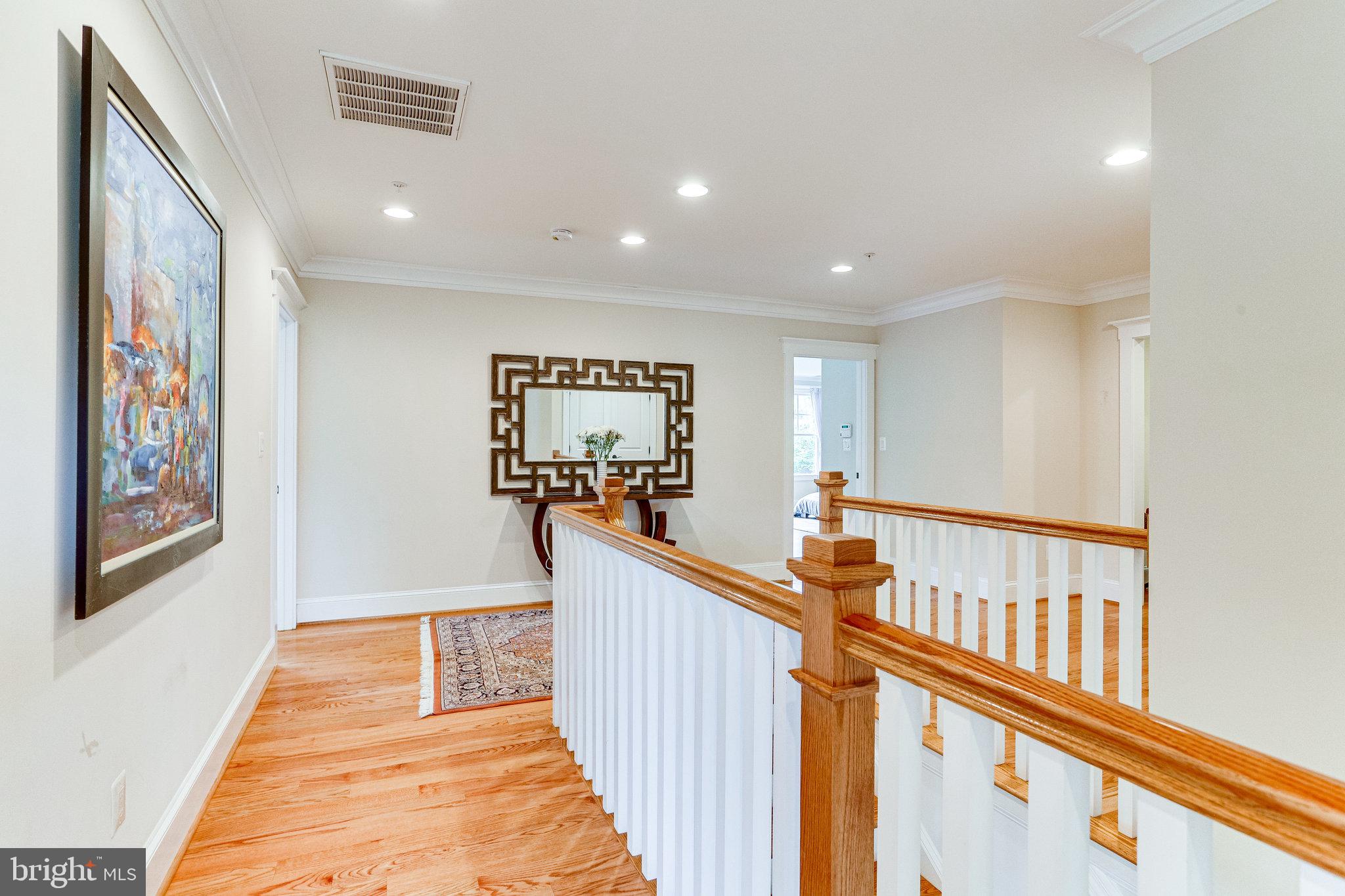 6109 Kirby Road Bethesda, MD 20817 - Photo 40 of 64 Upper landing