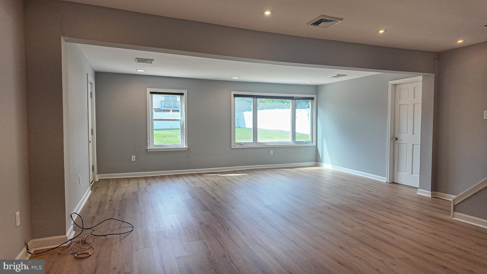 9316 Academy Road Philadelphia, PA 19114 - Photo 10 of 33 Gallery Image 10
