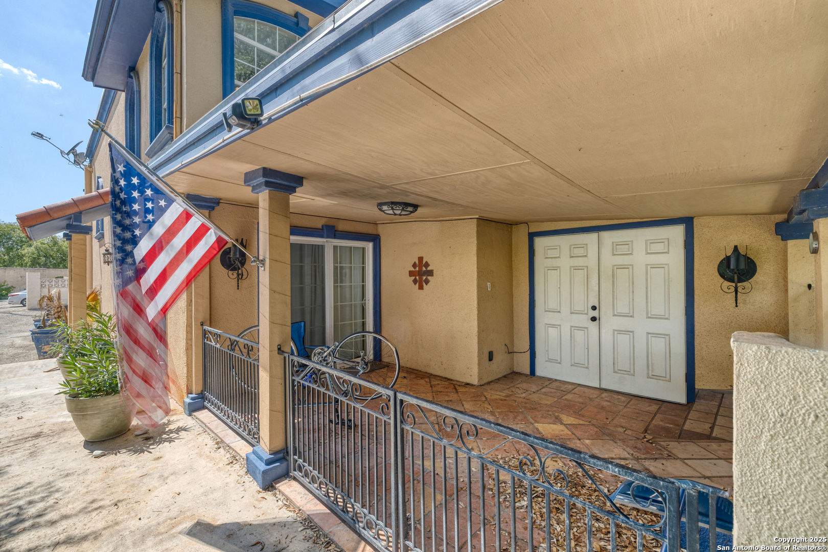 155 Avenida Juarez Road Brackettville, TX 78832 - Photo 6 of 37