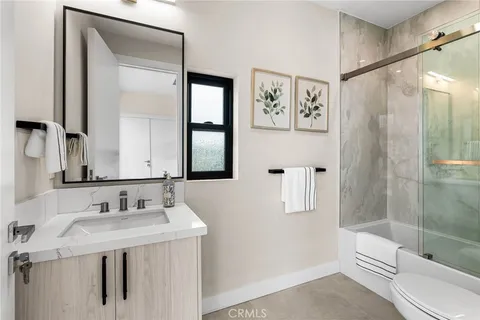 $3,299,000 | 424 20th Huntington Beach, Huntington Beach, CA 92648